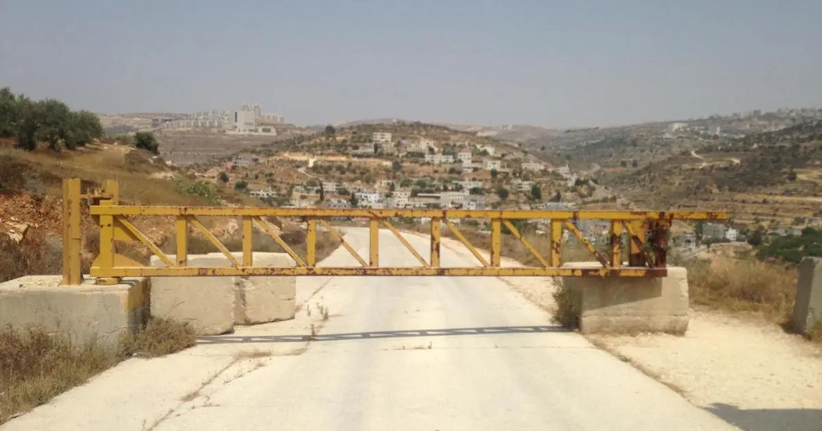 Notes from Palestine: closures and the denial of Palestinian rights