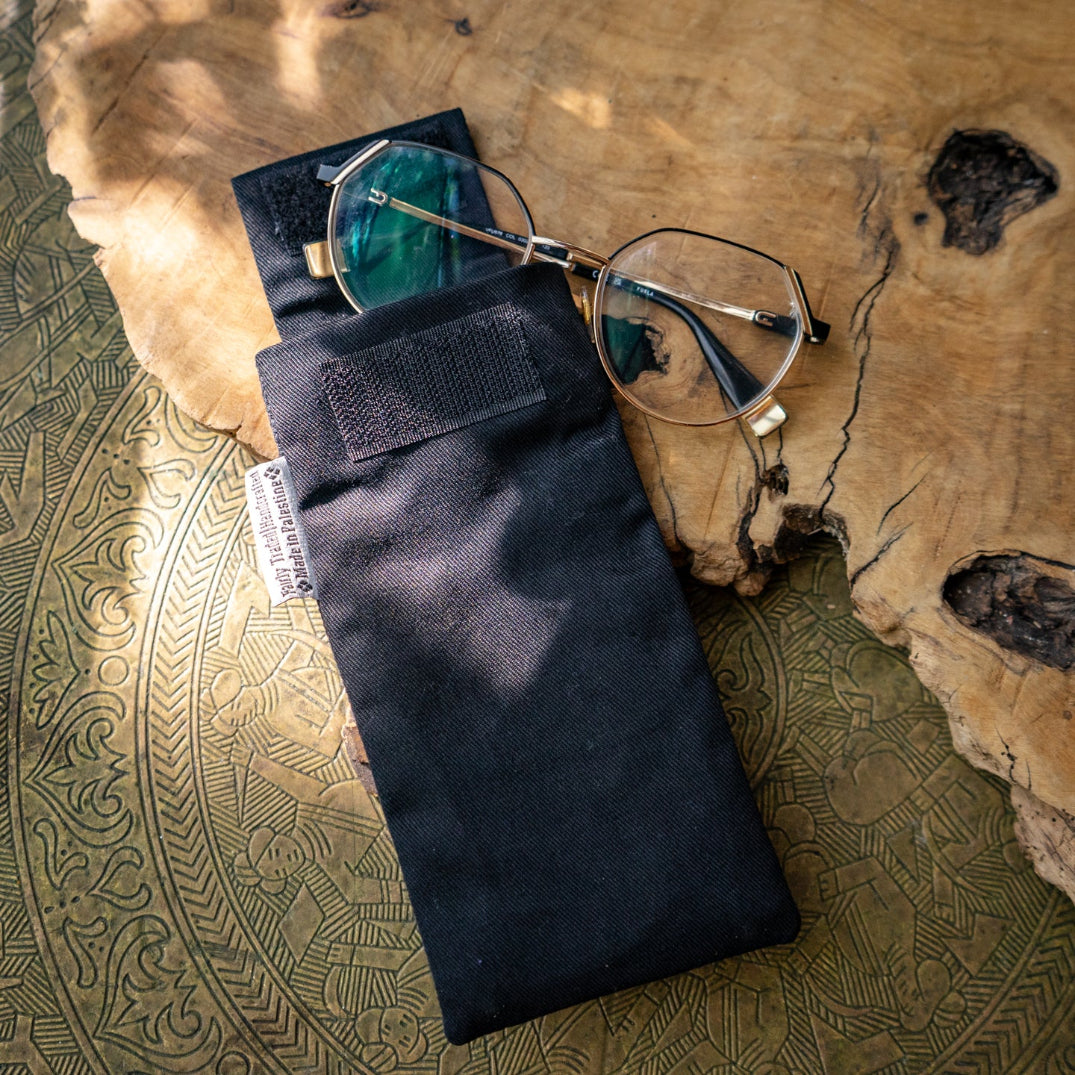 Handmade Palestinian Tatreez Eyeglass Pouch | Traditionally Crafted by Women in Palestine