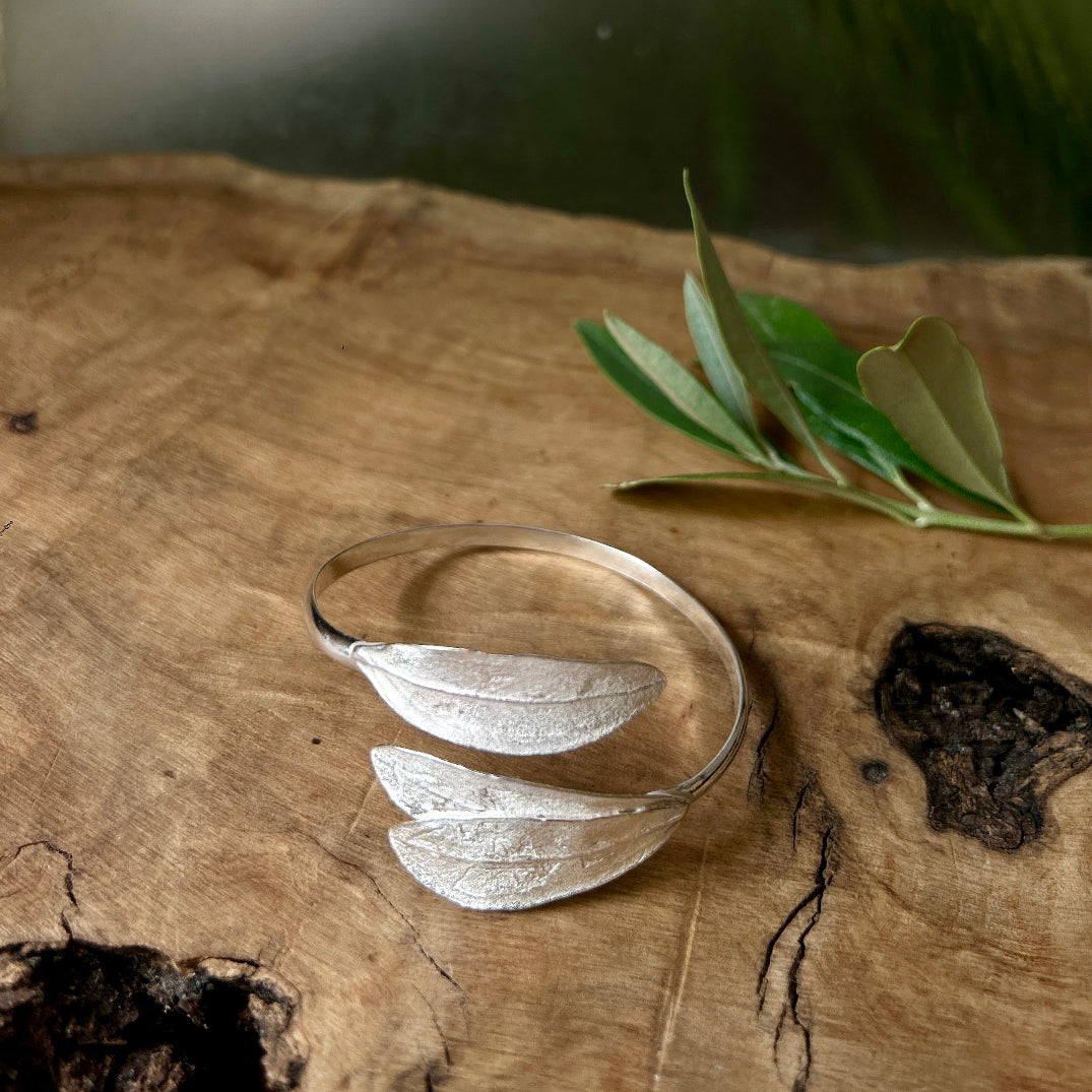 3 Olive Leaves Sterling Silver Snake Bracelet