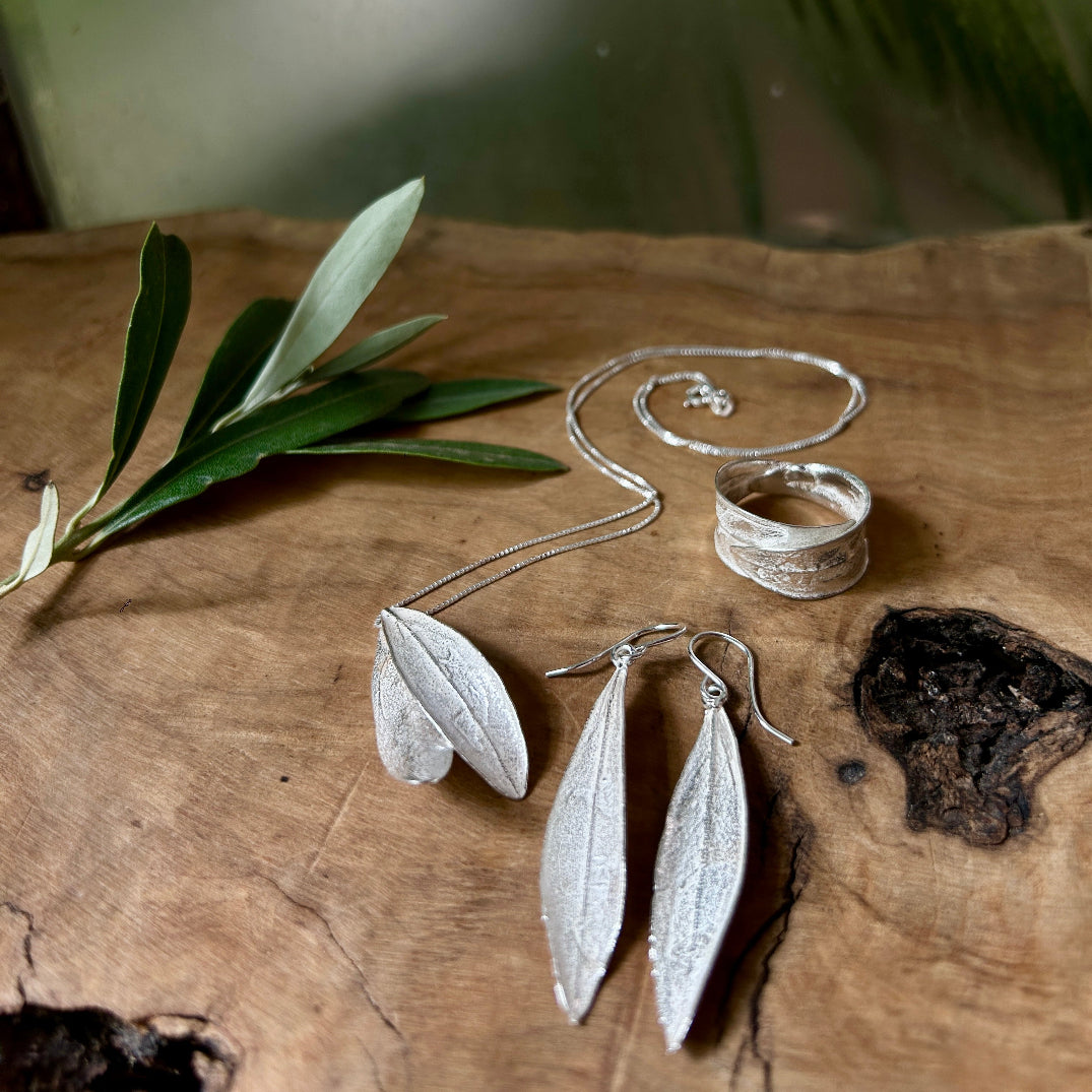 Palestinian Olive Leaf Jewelry Gift Set in Sterling Silver
