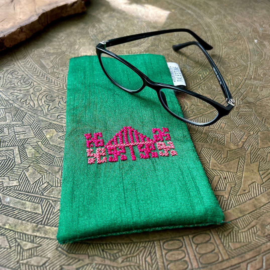 Palestinian Tatreez Eye Glass Case with Traditional Saya Back