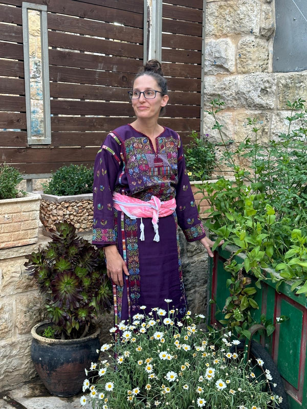 Check out this Podcast with Morgan on Mommying in Occupied Palestine, Artisans, Nature and more.