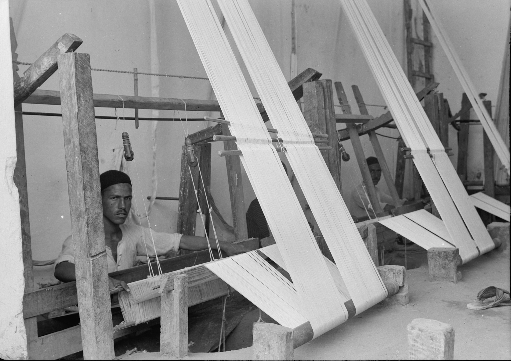 Majdalawi Fabric: The Endangered Jewel of Palestinian Textiles