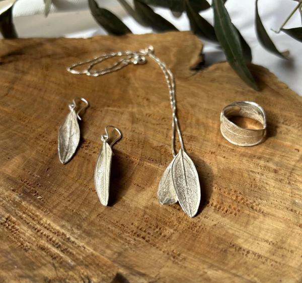 Sterling Silver Olive Leaf Jewelry Set by Kattan