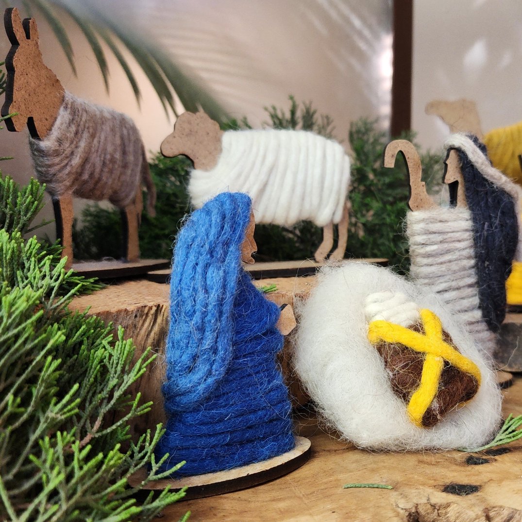 Unique Handmade Christmas Nativity Set in Wool from Palestine