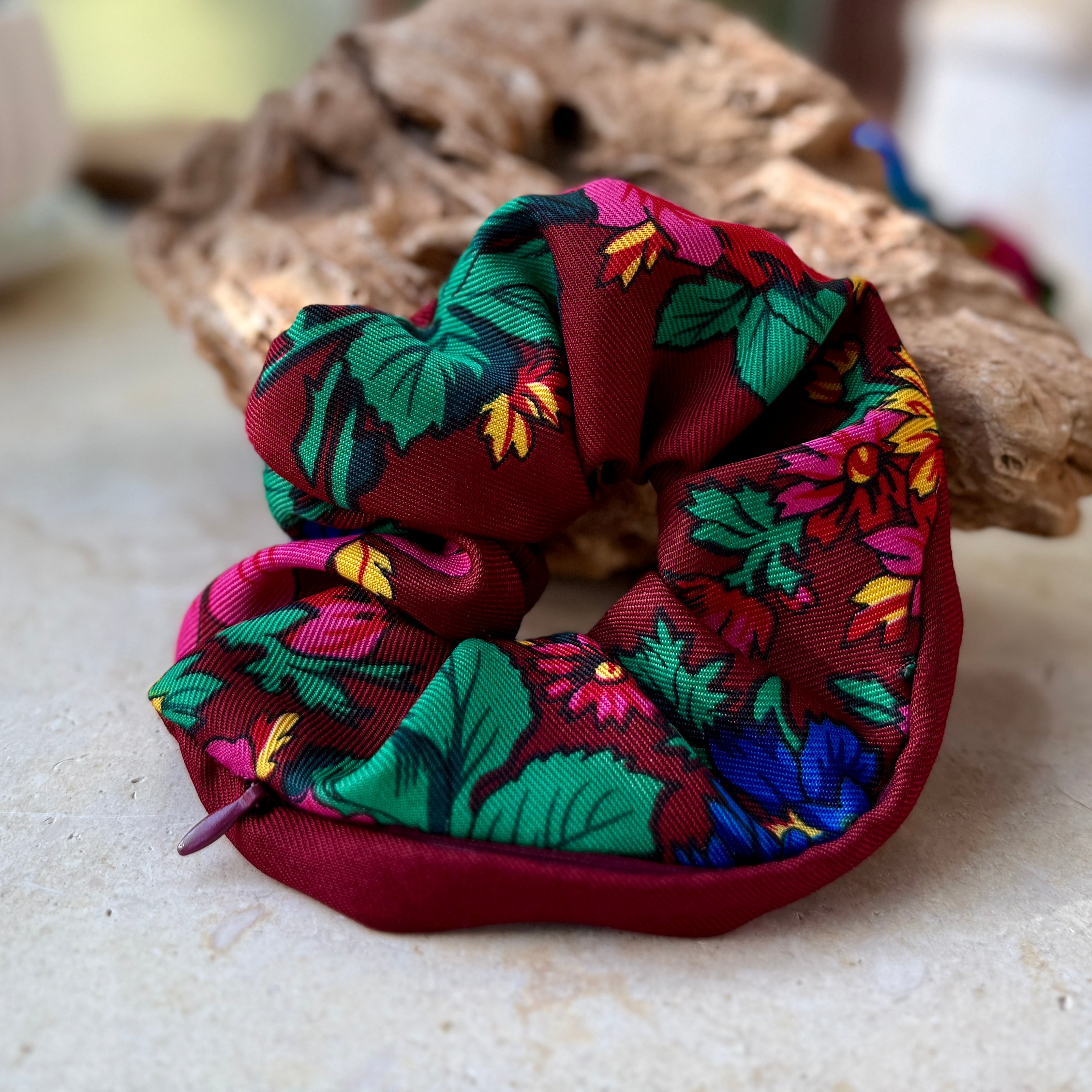 Sitti Scrunchies from Palestine with Secret Zipper Pouch