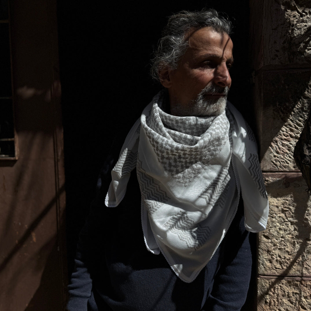 Grey on White Palestinian Made Keffiyeh: Original Palestinian Hatta