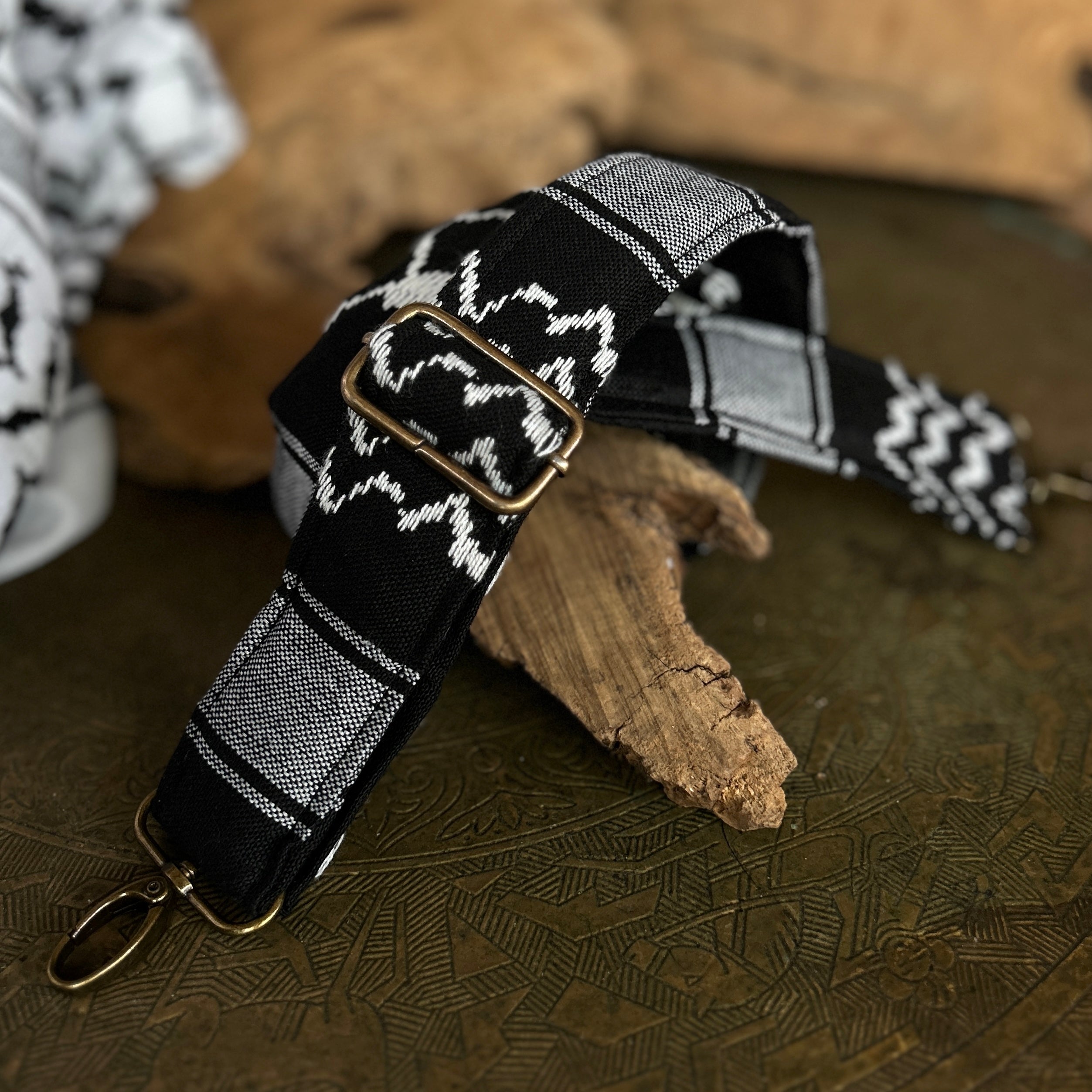 Interchangeable Bag Strap in Palestinian Keffiyeh Fabric