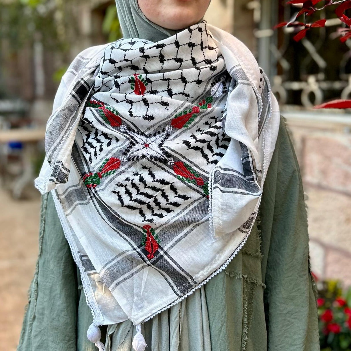 Arafat Keffiyeh with Palestinian Tatreez from Palestine