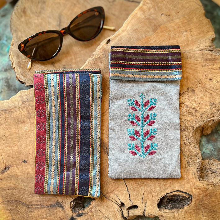 Traditional Fabric Eye Glass Case on Saya | Palestinian Tatreez Pouch