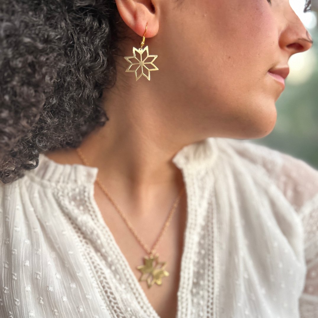 Palestinian Tatreez Motif Earring and Necklace Gift Set | Star of Bethlehem in Brass | Hand Crafted Jewelry from Palestine