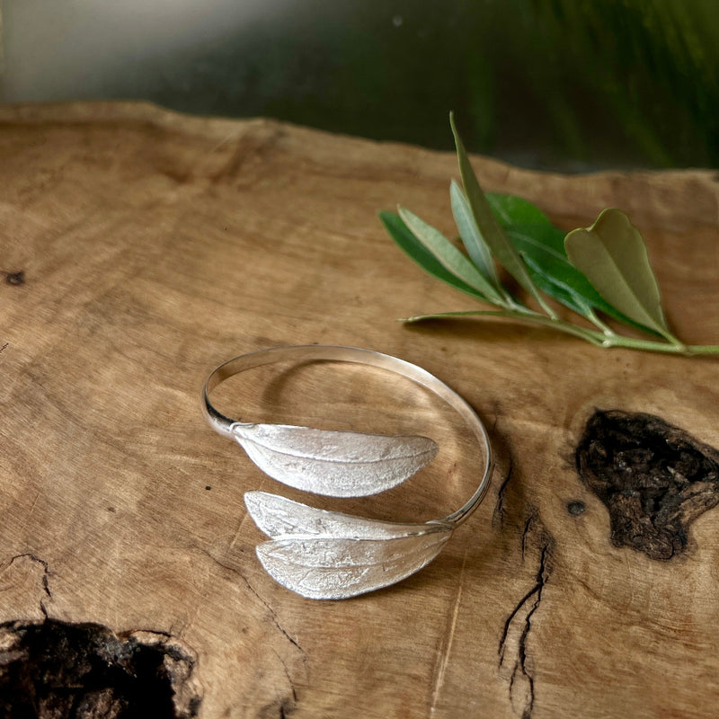 3 Olive Leaves Sterling Silver Snake Bracelet