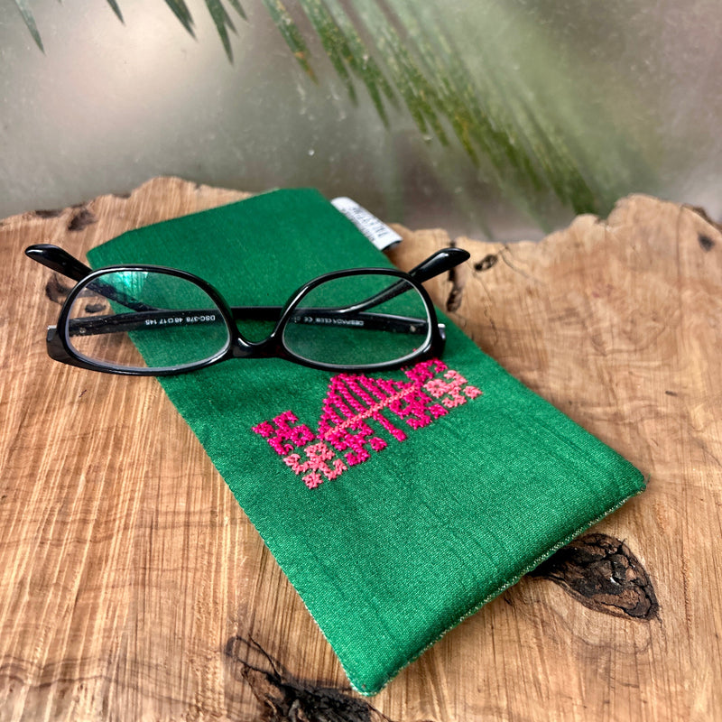 Palestinian Tatreez Eye Glass Case with Traditional Saya Back