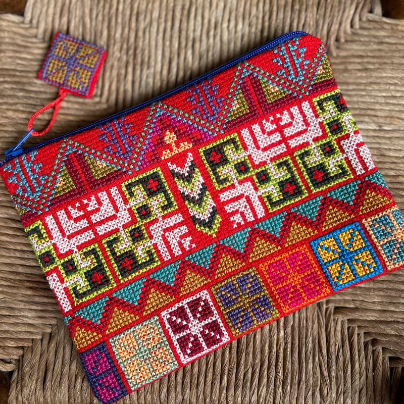Palestinian Embroidered Pouch | Handcrafted Tatreez Gift from Palestine