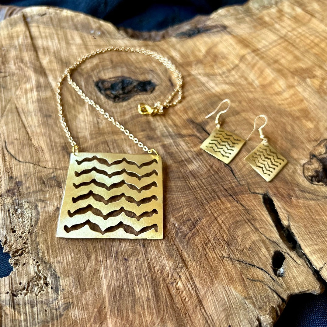 Traditional Keffiyeh Brass Necklace and Earrings Bundle Set | Handmade Jewelry from Palestine