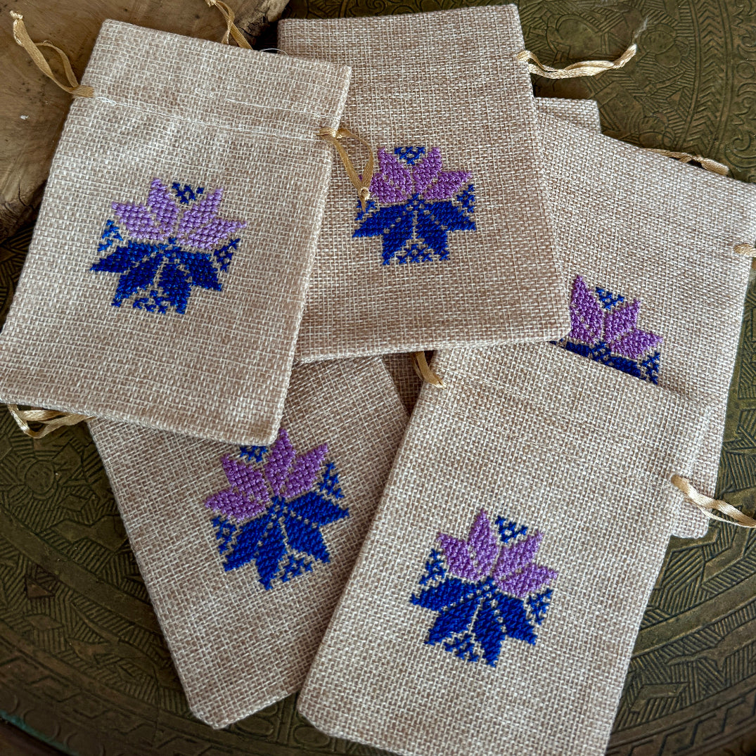 Bundle of 10 Embroidered Gift Pouches from Palestine