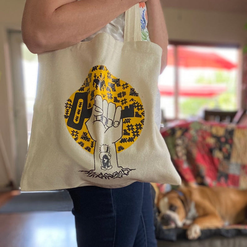Palestinian Tote Bag with The Key of Return Design | Qastina Designs