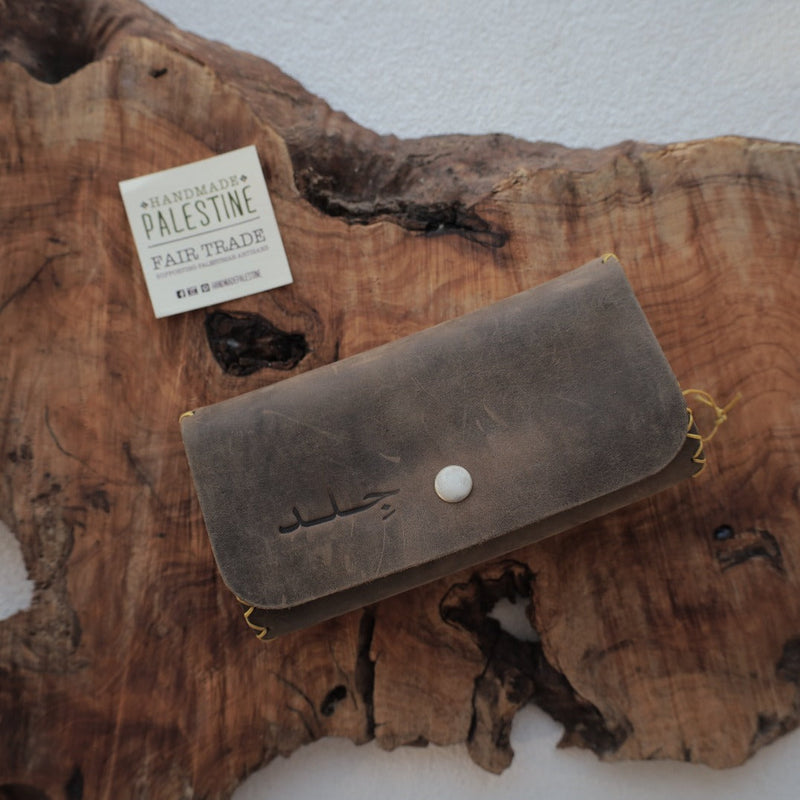 Leather & Clothing - Handmade Leather Tobacco Pouch - Tri Fold