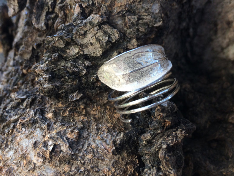 Silver Jewelry - Funky Ring Single Leaf On A Skinny Spiral