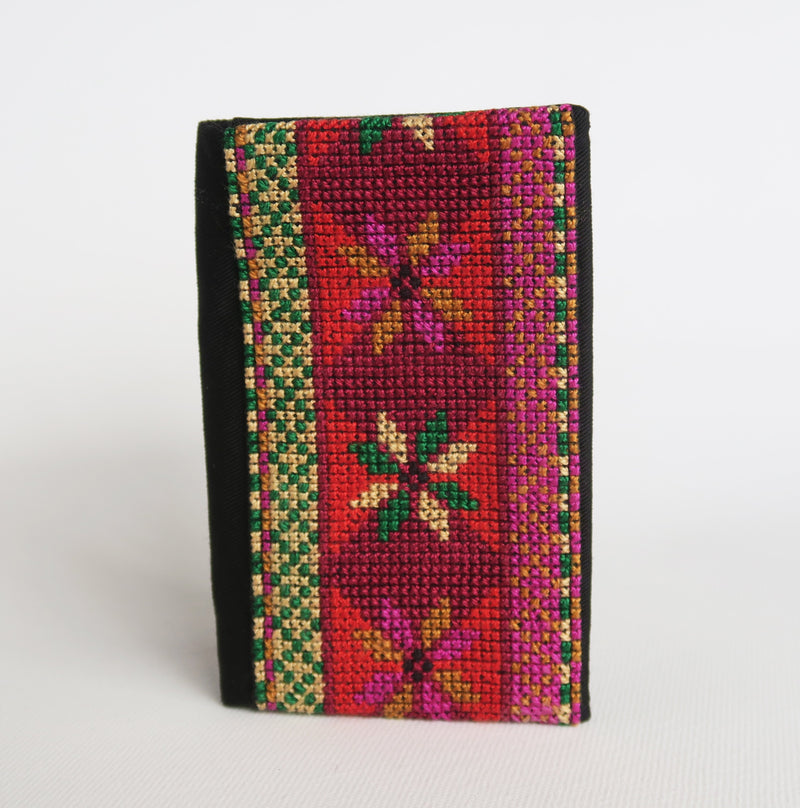 Tatreez - Embroidered Cardholder