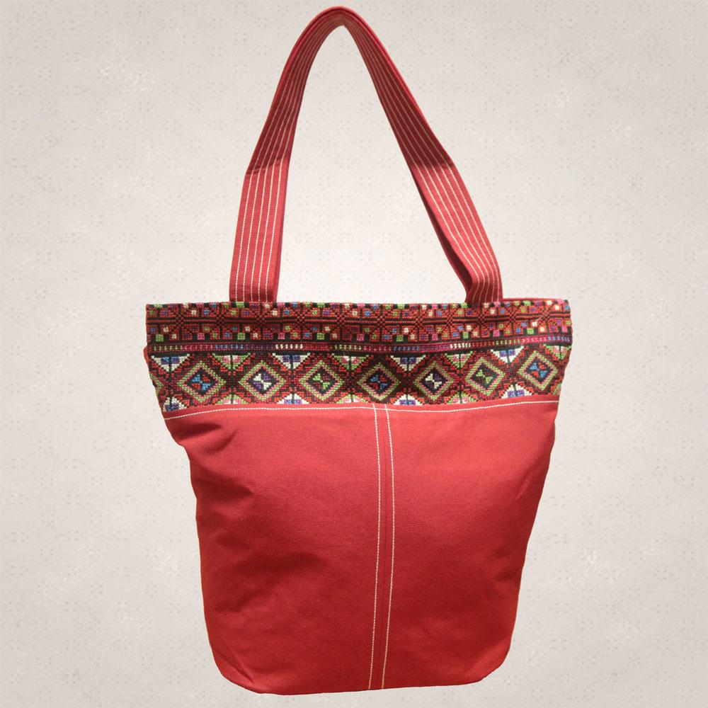 NWT Oilily Tote Bag With Red Floral Embroidery In Star Shape